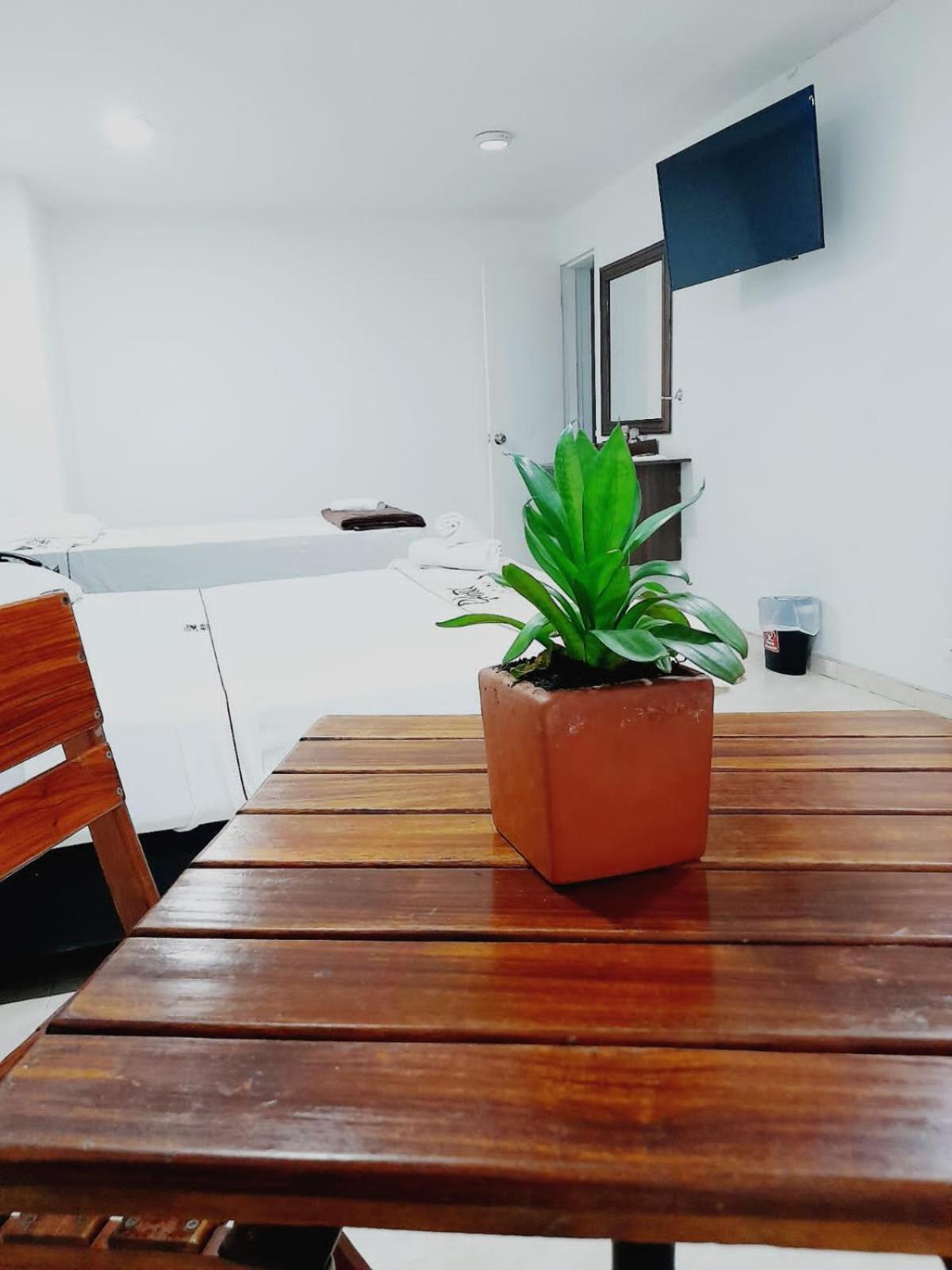 Hotel Saint John Medellín Zewnętrze zdjęcie