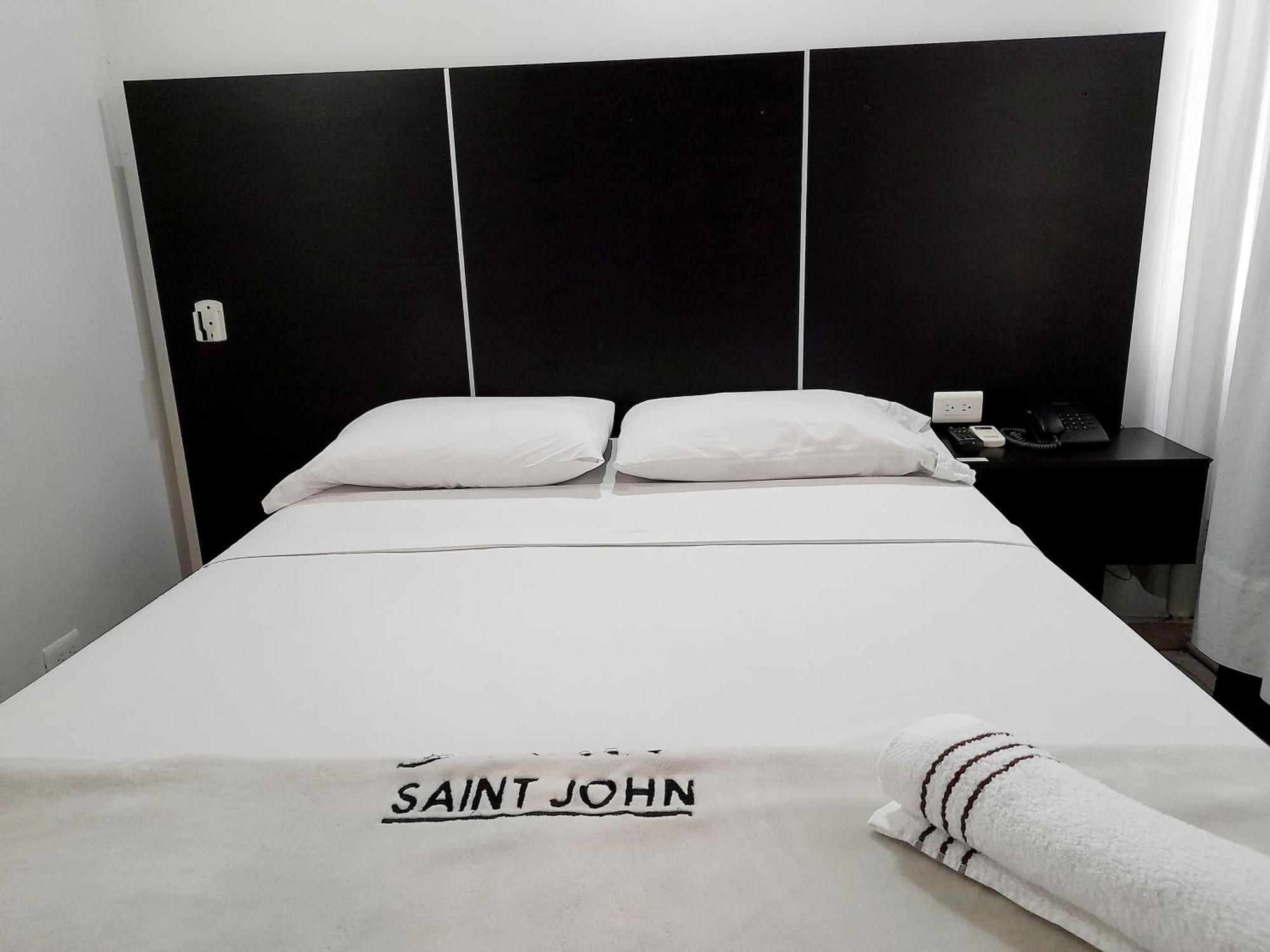 Hotel Saint John Medellín Zewnętrze zdjęcie