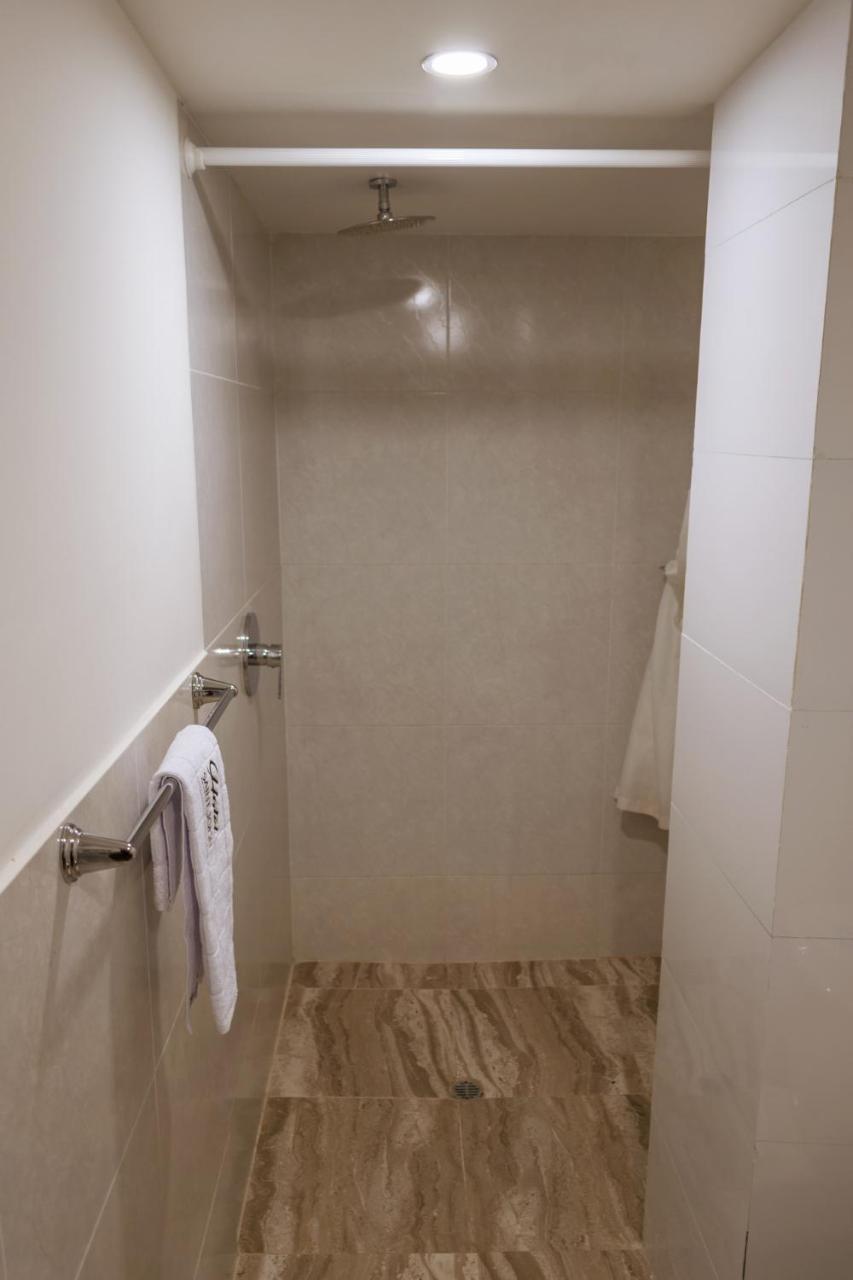 Hotel Saint John Medellín Zewnętrze zdjęcie